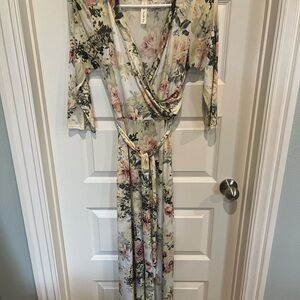 Vanilla Bay Floral Maxi Dress
